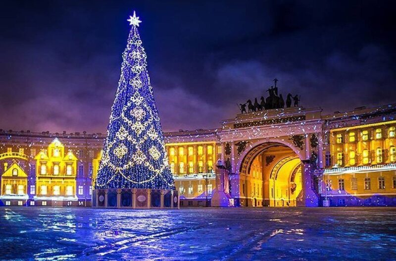 Где встретить Новый год 2025 в России с детьми и недорого